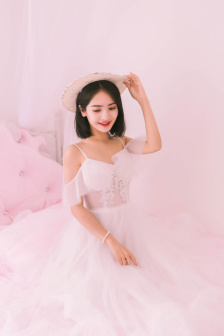 漂亮美女